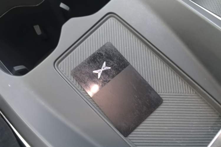 Used XPeng MONA M03 2024 620 with Ultra-Long Range Vehicle Key
