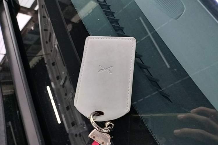 Used XPeng MONA M03 2024 620 with Ultra-Long Range Vehicle Key
