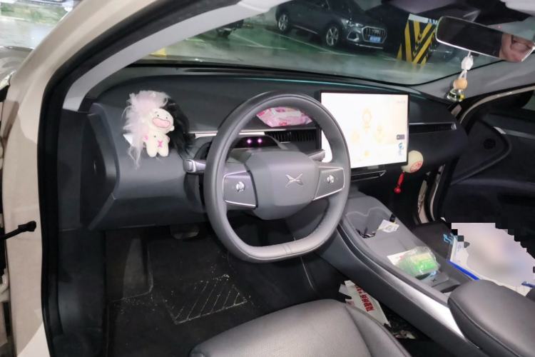 Used XPeng MONA M03 2024 620 with Ultra-Long Range Center Console