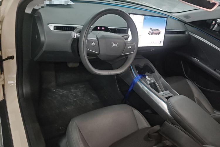 Used XPeng MONA M03 2024 620 with Ultra-Long Range Center Console