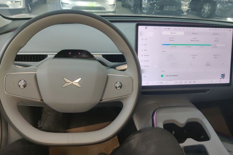 Used XPeng MONA M03 2024 620 with Ultra-Long Range Center Console