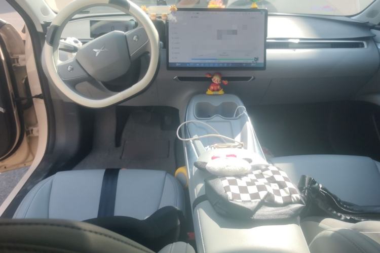 Used XPeng MONA M03 2024 515 Long-Range Center Console