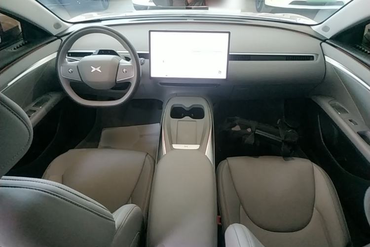 Used XPeng MONA M03 2024 620 with Ultra-Long Range Center Console