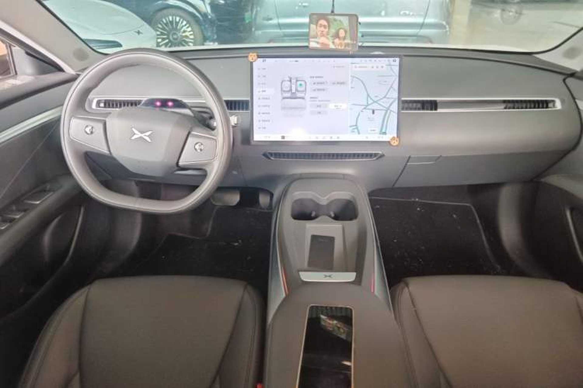 Used XPeng MONA M03 2024 620 with Ultra-Long Range Center Console