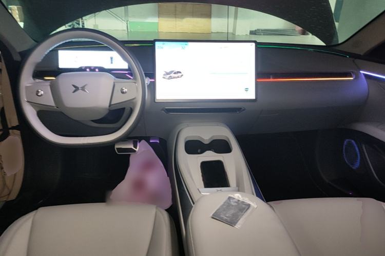 Used XPeng MONA M03 2024 515 Long-Range Center Console