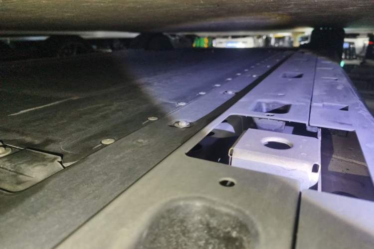 Used XPeng MONA M03 2024 515 Long-Range Chassis Rear Left