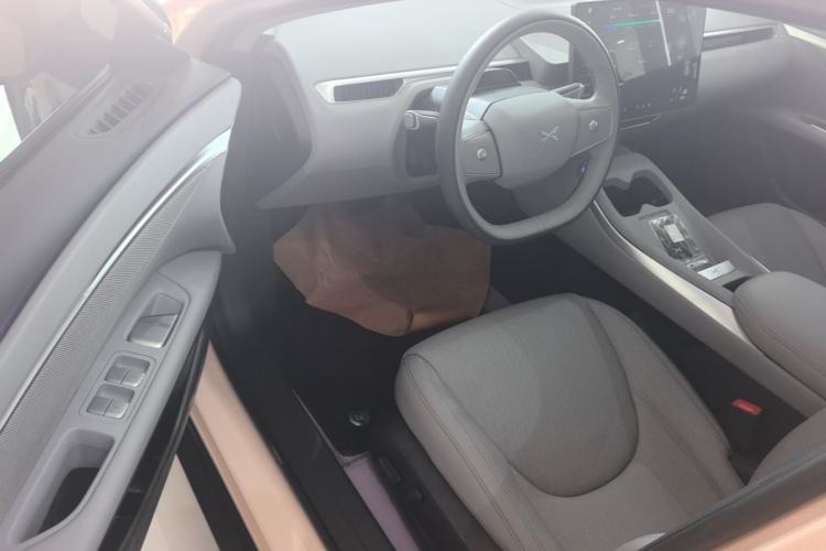 Used XPeng MONA M03 2024 620 with Ultra-Long Range Driver Seat