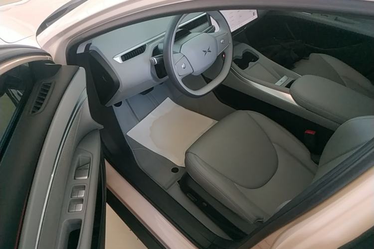 Used XPeng MONA M03 2024 620 with Ultra-Long Range Driver Seat