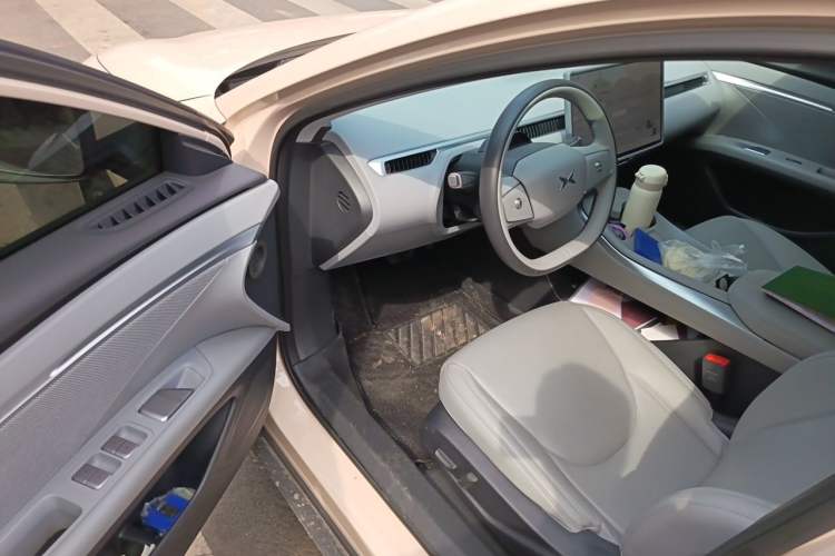 Used XPeng MONA M03 2024 620 with Ultra-Long Range Driver Seat