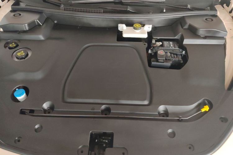 Used XPeng MONA M03 2024 620 with Ultra-Long Range Engine Bay