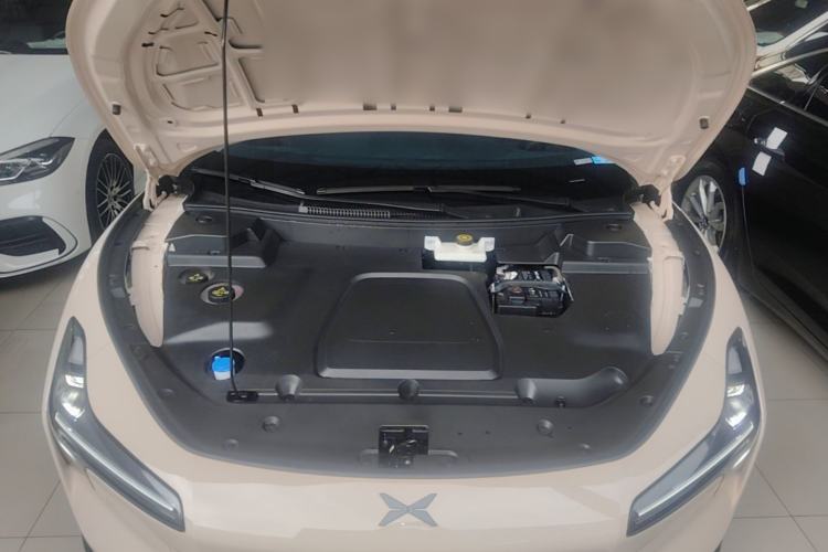 Used XPeng MONA M03 2024 620 with Ultra-Long Range Engine Bay