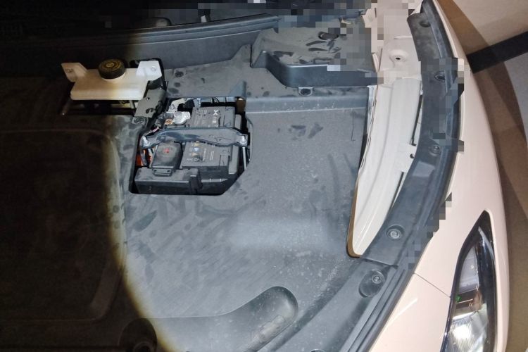 Used XPeng MONA M03 2024 620 with Ultra-Long Range Engine Bay Left