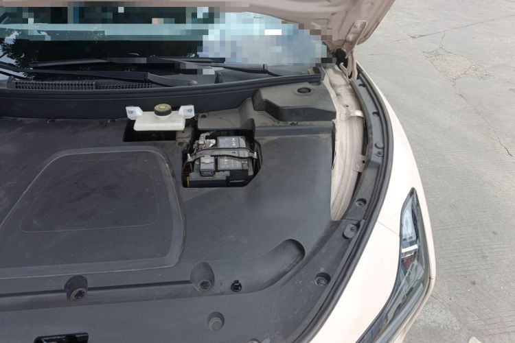 Used XPeng MONA M03 2024 620 with Ultra-Long Range Engine Bay Left