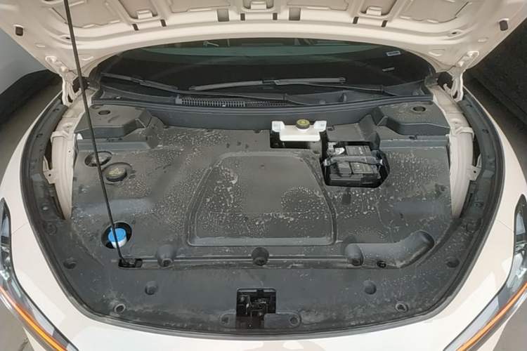 Used XPeng MONA M03 2024 620 with Ultra-Long Range Engine Bay