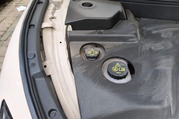 Used XPeng MONA M03 2024 515 Long-Range Engine Bay Right