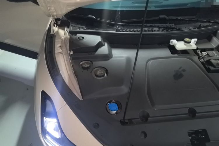 Used XPeng MONA M03 2024 620 with Ultra-Long Range Engine Bay Right
