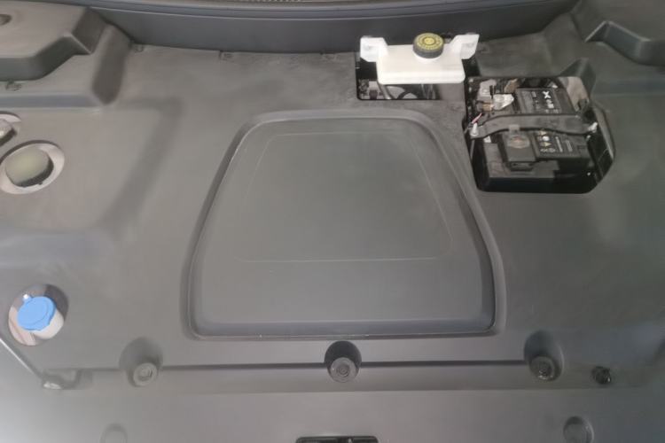 Used XPeng MONA M03 2024 620 with Ultra-Long Range Engine Bay