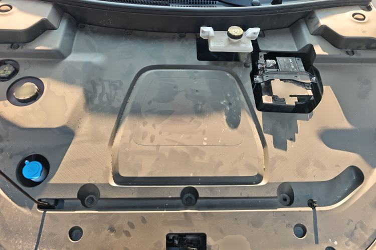 Used XPeng MONA M03 2024 620 with Ultra-Long Range Engine Bay