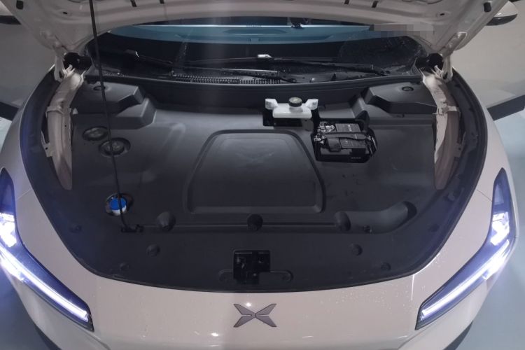 Used XPeng MONA M03 2024 620 with Ultra-Long Range Engine Bay