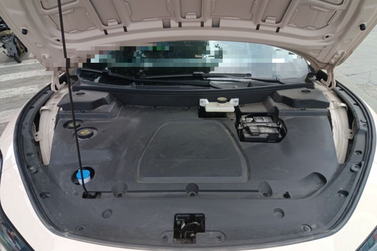 Used XPeng MONA M03 2024 620 with Ultra-Long Range Engine Bay
