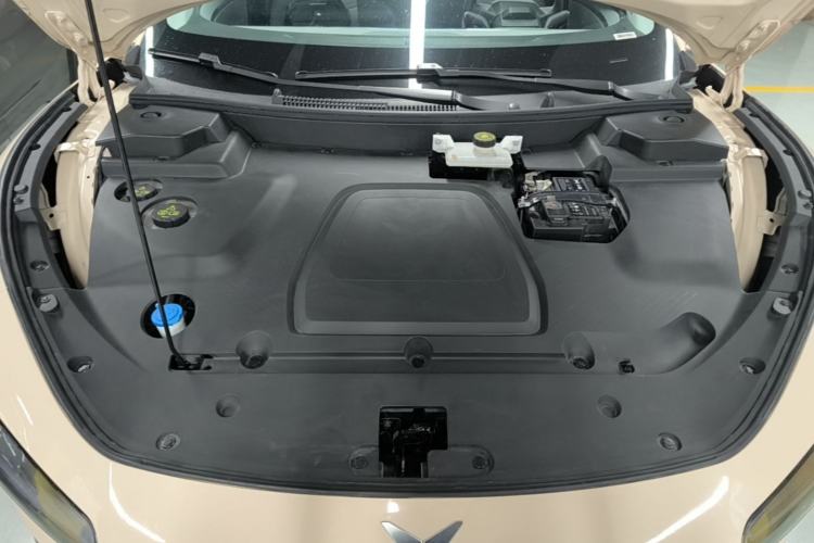 Used XPeng MONA M03 2024 620 with Ultra-Long Range Engine Bay