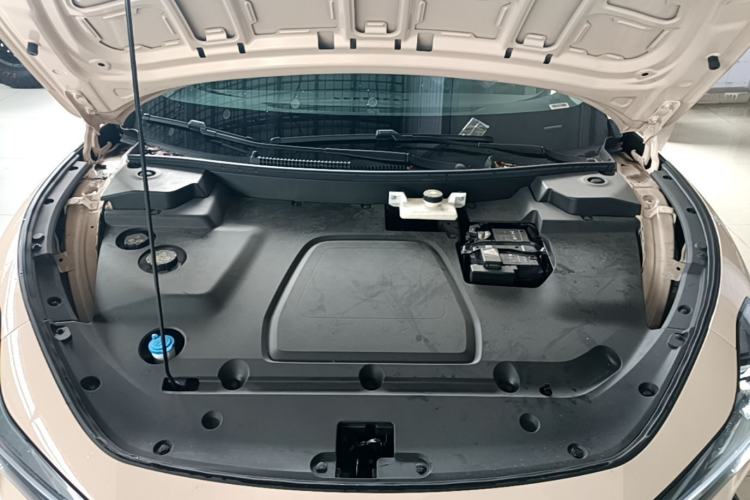 Used XPeng MONA M03 2024 620 with Ultra-Long Range Engine Bay