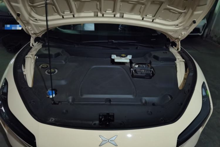 Used XPeng MONA M03 2024 620 with Ultra-Long Range Engine Bay