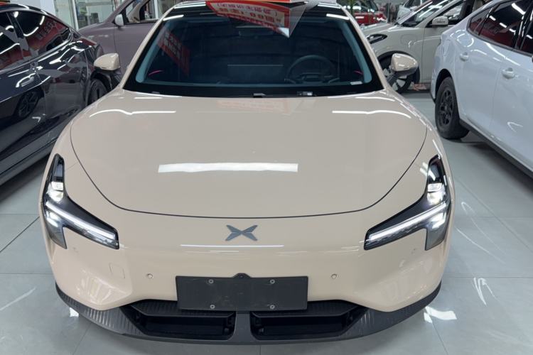 Used XPeng MONA M03 2024 620 with Ultra-Long Range Exterior 1