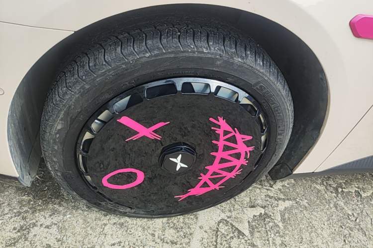 Used XPeng MONA M03 2024 620 with Ultra-Long Range Exterior 2