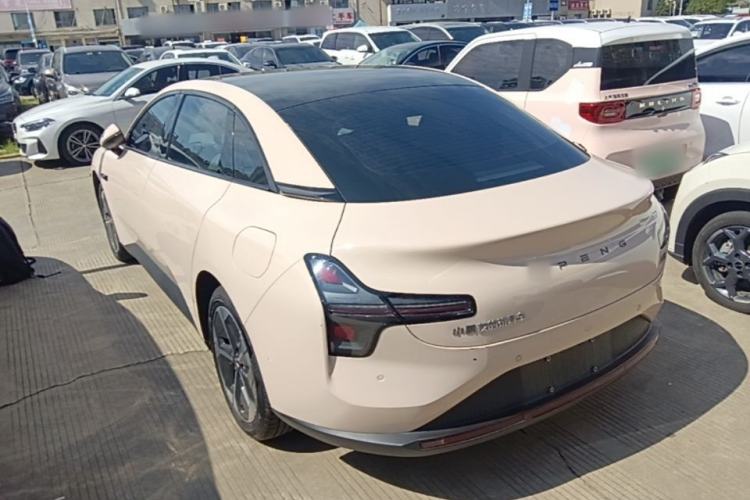 Used XPeng MONA M03 2024 620 with Ultra-Long Range Exterior 2