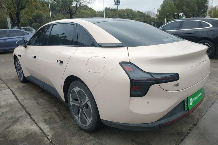 Used XPeng MONA M03 2024 515 Long-Range Exterior 2