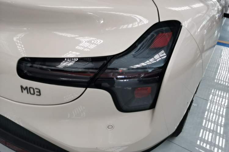Used XPeng MONA M03 2024 620 with Ultra-Long Range Exterior 3