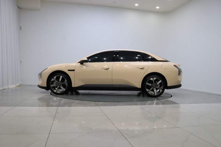 Used XPeng MONA M03 2024 515 Long-Range Exterior 3