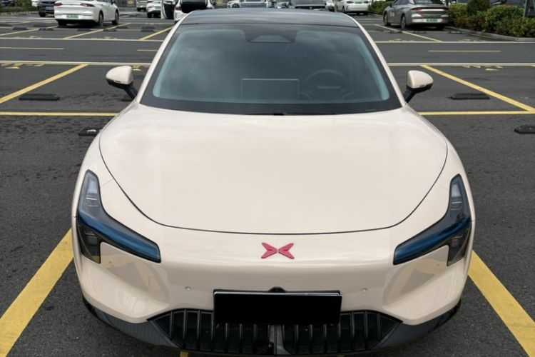 Used XPeng MONA M03 2024 620 with Ultra-Long Range Exterior 4