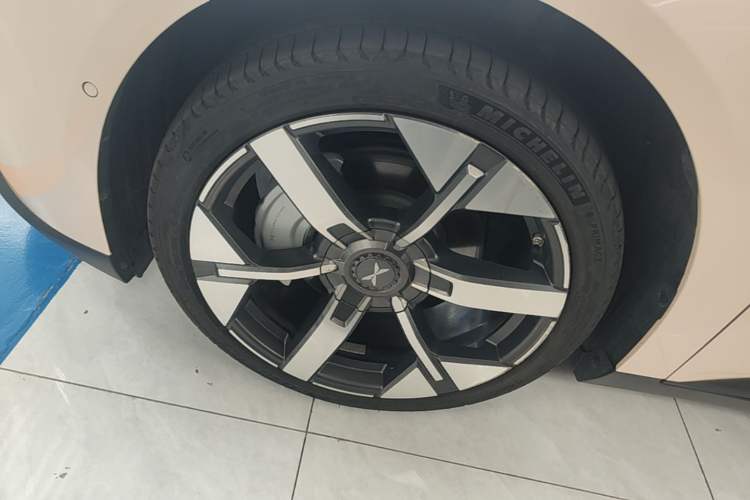 Used XPeng MONA M03 2024 620 with Ultra-Long Range Exterior 4