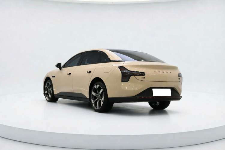 Used XPeng MONA M03 2024 515 Long-Range Exterior 4