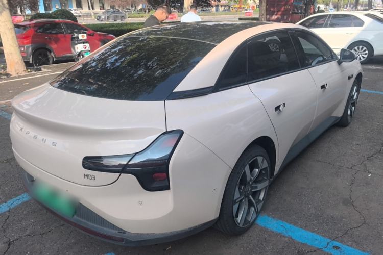 Used XPeng MONA M03 2024 620 with Ultra-Long Range Exterior 5
