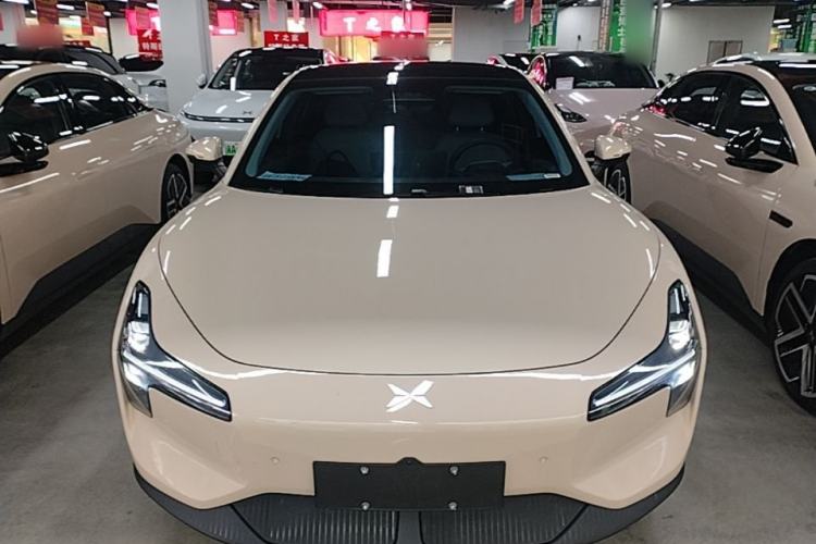 Used XPeng MONA M03 2024 620 with Ultra-Long Range Front