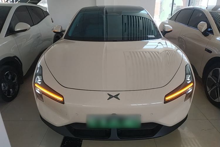 Used XPeng MONA M03 2024 620 with Ultra-Long Range Front