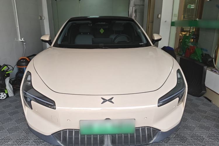 Used XPeng MONA M03 2024 620 with Ultra-Long Range Front