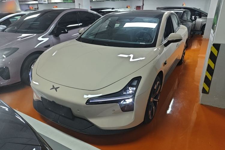 Used XPeng MONA M03 2024 620 with Ultra-Long Range Front