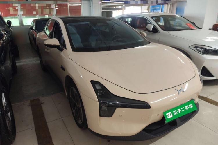 Used XPeng MONA M03 2024 620 with Ultra-Long Range Front Right 45 Deg
