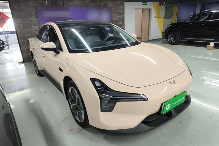 Used XPeng MONA M03 2024 620 with Ultra-Long Range Front Right 45 Deg