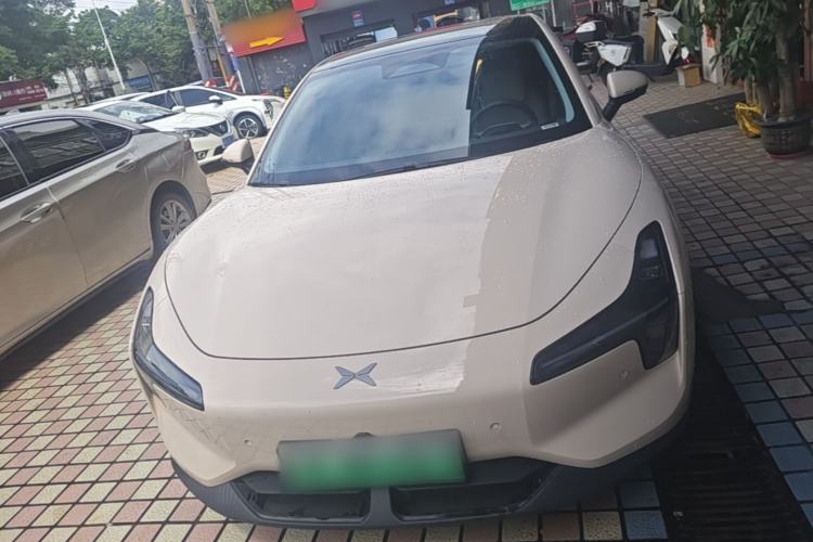 Used XPeng MONA M03 2024 620 with Ultra-Long Range Front