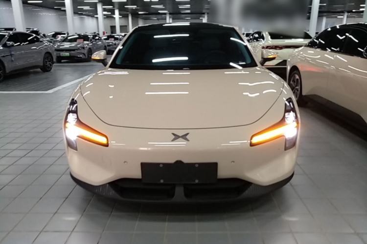 Used XPeng MONA M03 2024 620 with Ultra-Long Range Front