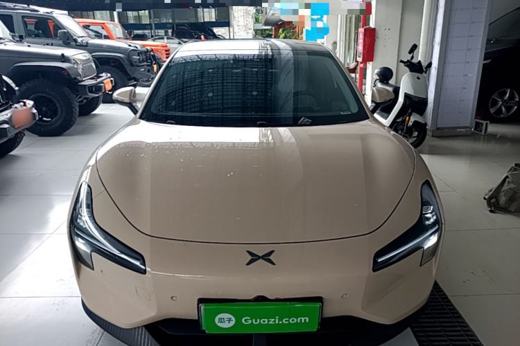 Used XPeng MONA M03 2024 620 with Ultra-Long Range Front