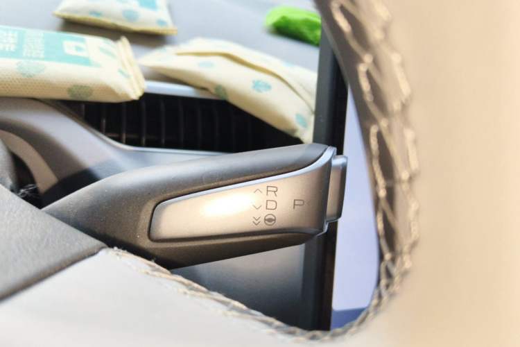 Used XPeng MONA M03 2024 515 Long-Range Gear Lever