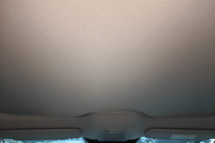 Used XPeng MONA M03 2024 620 with Ultra-Long Range Headliner