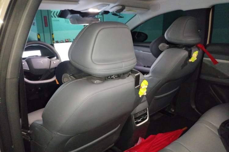 Used XPeng MONA M03 2024 620 with Ultra-Long Range Headliner