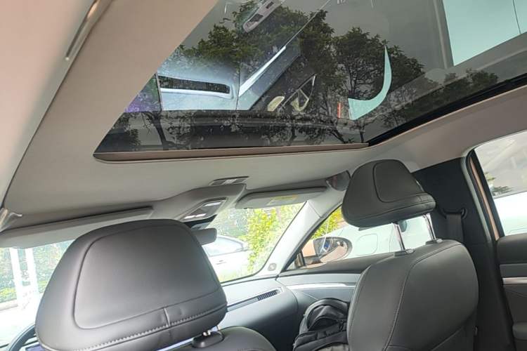 Used XPeng MONA M03 2024 620 with Ultra-Long Range Headliner